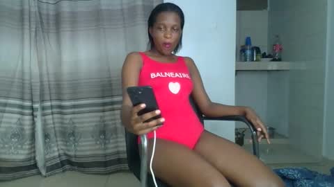 kisssmiles online show from September 2025 06:57:01 PM