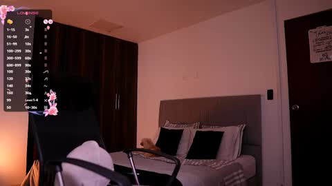   online show from February 2025 01:03:02 AM