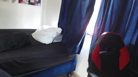 kitcatdreams online show from April 2026 04:28:02 PM