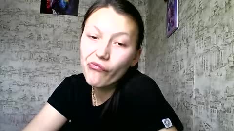 Snapshot of kiti_kitiss chatting on February 2025 12:04:02 PM kiti_kitiss online show from February 2025 12:04:02 PM
