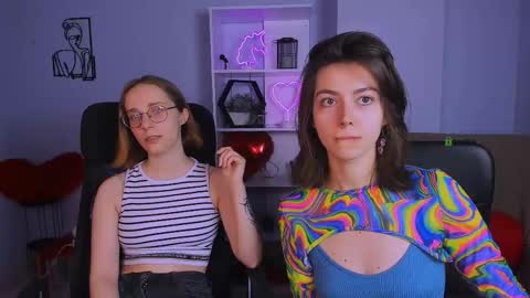 kitniss online show from November 2025 01:11:01 PM