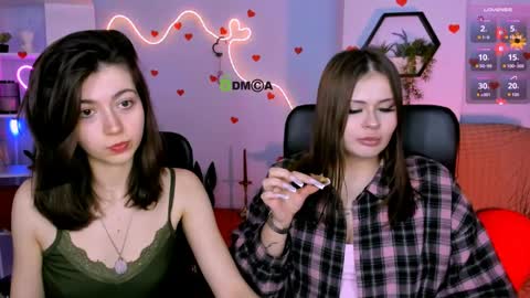 kitniss online show from April 2026 07:25:01 PM