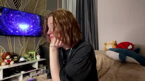 Tanesha online show from April 2026 02:11:01 PM