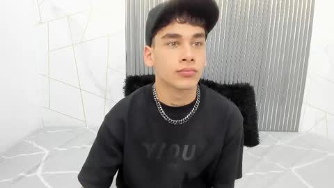 kitsune_44 online show from March 2026 07:30:01 PM