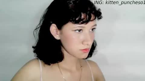 Snapshot of kitten_punches01 chatting on September 2025 08:30:01 PM kitten_punches01 online show from September 2025 08:30:01 PM