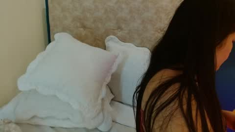 Dannita online show from April 2026 07:07:02 PM