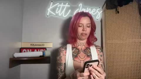 kittjones33 online show from June 2026 02:34:01 PM