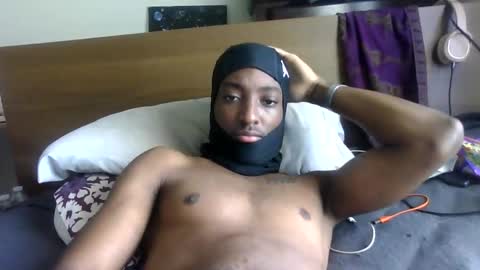 Snapshot of kitttyxo chatting on October 2025 01:29:02 PM kitttyxo online show from October 2025 01:29:02 PM