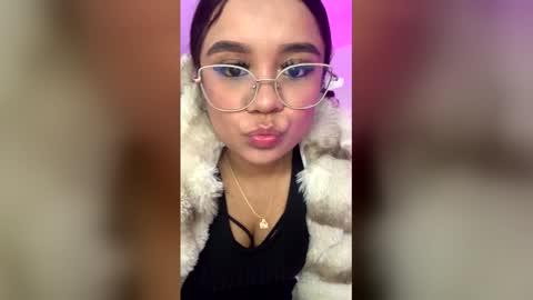 kitty914_ online show from May 2026 12:35:02 PM