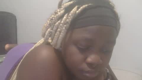 Kitty Aura online show from April 2026 08:20:02 PM