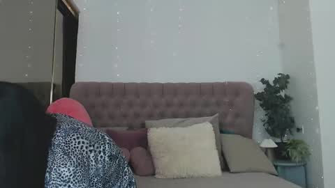 kitty_cut1ee_ online show from February 2026 01:54:02 PM