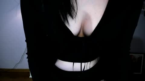 Snapshot of kitty_denise chatting on April 2026 10:20:01 PM Denise online show from April 2026 10:20:01 PM