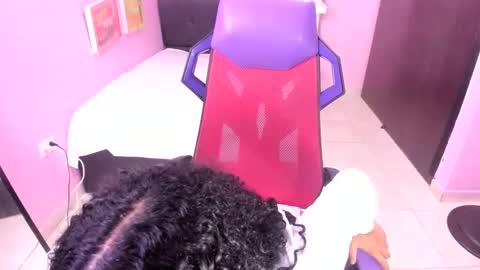 kitty_doll_squirt online show from September 2025 11:54:02 AM