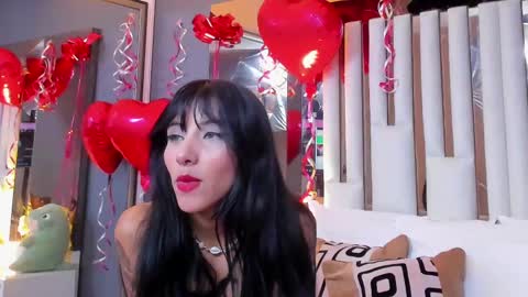 kitty online show from February 2025 02:15:01 AM