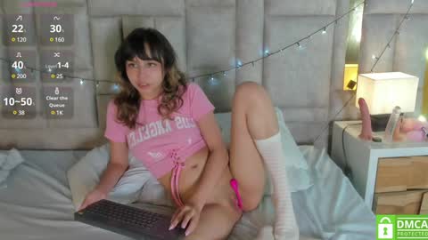 Emma online show from January 2025 06:54:01 AM