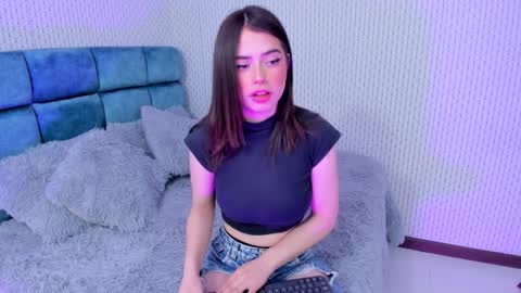 Kitty online show from December 2024 03:30:02 PM