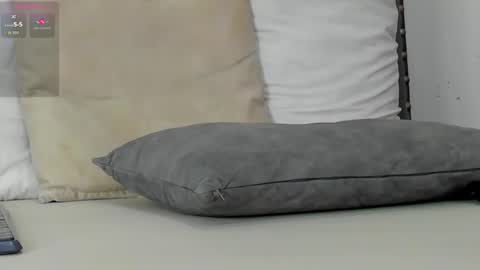 Katy online show from December 2025 03:24:02 AM