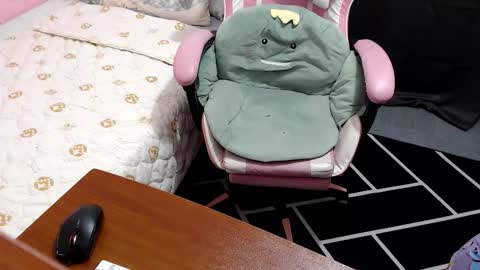 Kate online show from September 2025 03:41:02 AM