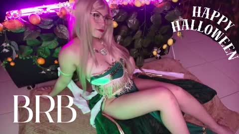 Snapshot of kitty_malach chatting on November 2025 02:33:01 AM Kitty online show from November 2025 02:33:01 AM