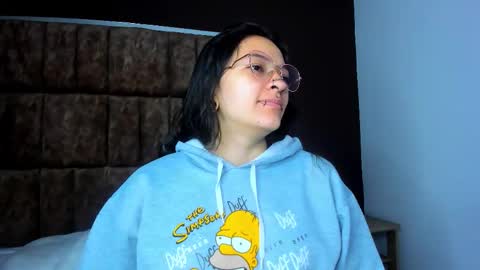 Kitty Rave online show from September 2025 12:32:02 PM