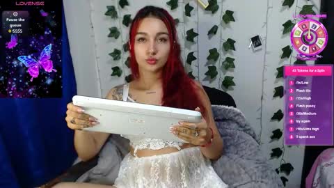 Kitty Saenz online show from September 2025 02:11:01 AM