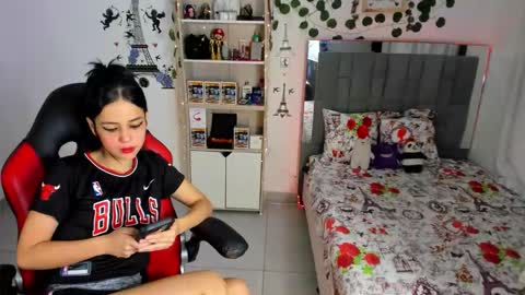 Snapshot of kitty_scoot chatting on September 2025 01:06:02 AM kitty_scoot online show from September 2025 01:06:02 AM