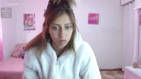 Snapshot of kitty_seducction chatting on June 2026 08:21:01 PM Aleja online show from June 2026 08:21:01 PM
