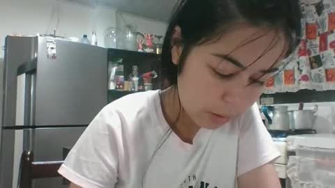 kitty_small69 online show from February 2026 02:45:02 AM