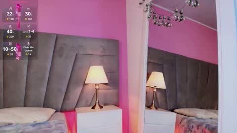 Kitty online show from November 2025 12:38:01 PM