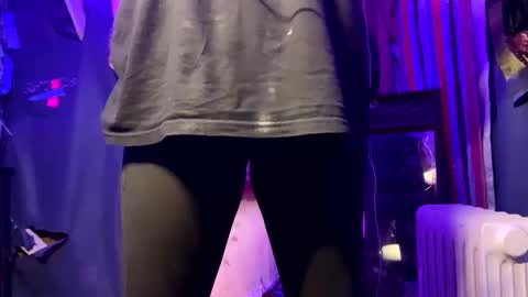 Drip maker online show from December 2024 01:31:02 AM