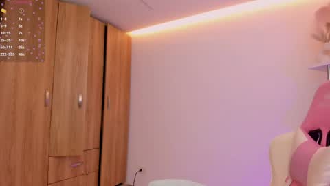 kitty online show from June 2026 09:39:01 PM
