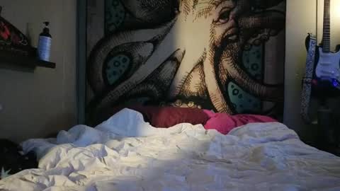 kittykat 1999 online show from September 2025 11:49:01 PM