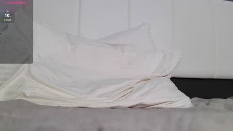 Monika online show from December 2025 11:23:02 PM