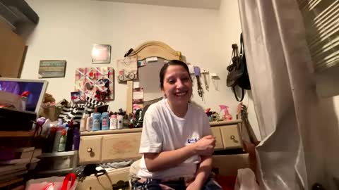 Snapshot of kittyluvx chatting on February 2025 12:35:01 AM kittyluvx online show from February 2025 12:35:01 AM