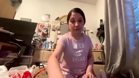 Snapshot of kittyluvx chatting on February 2025 10:21:02 PM kittyluvx online show from February 2025 10:21:02 PM