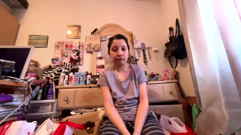 Snapshot of kittyluvx chatting on February 2025 05:10:02 PM kittyluvx online show from February 2025 05:10:02 PM