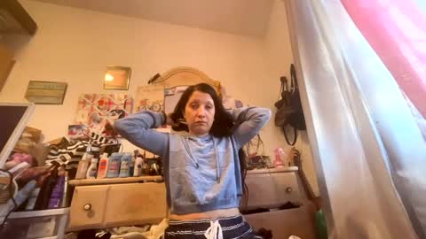 Snapshot of kittyluvx chatting on February 2025 08:36:02 PM kittyluvx online show from February 2025 08:36:02 PM