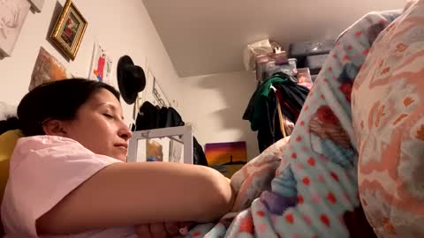 Snapshot of kittyluvx chatting on February 2025 01:08:01 AM kittyluvx online show from February 2025 01:08:01 AM
