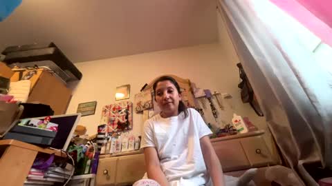Snapshot of kittyluvx chatting on September 2025 08:11:02 PM kittyluvx online show from September 2025 08:11:02 PM