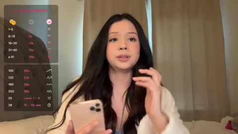 mia online show from December 2024 09:06:01 PM