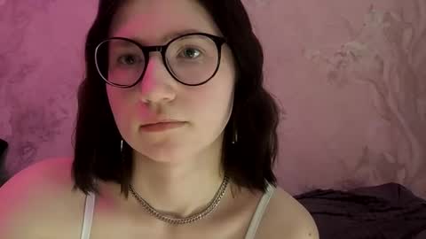 Snapshot of kittys0 chatting on September 2025 04:00:01 PM kittys0 online show from September 2025 04:00:01 PM