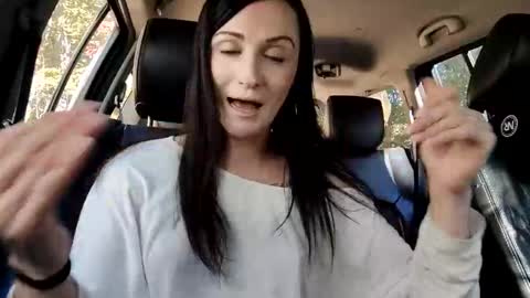 Kitty online show from October 2025 02:29:02 PM