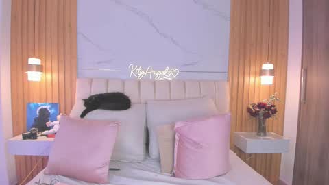 Snapshot of kity_angelss chatting on February 2026 03:51:02 AM Angel Independent Model online show from February 2026 03:51:02 AM