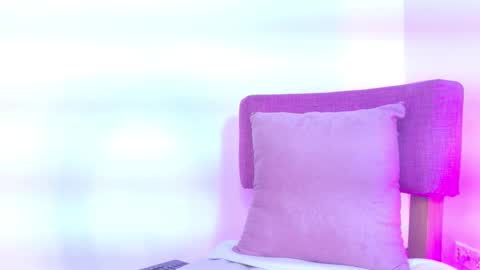 Kitty Hill online show from January 2026 03:19:02 AM