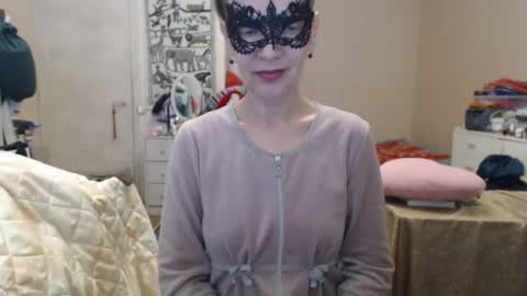 Snapshot of kiuminberry chatting on June 2026 10:52:02 AM KiuminBerry online show from June 2026 10:52:02 AM