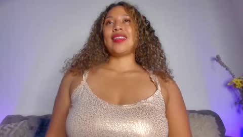 Lili online show from October 2025 07:47:02 PM