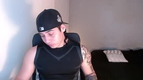 kiyo__ online show from April 2026 10:18:01 PM