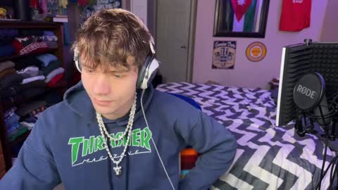 Kyle online show from February 2025 01:54:01 PM