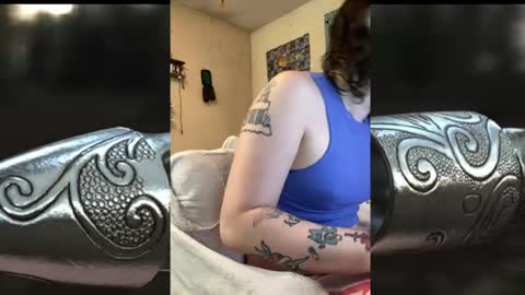 Kelsey viddell online show from October 2025 10:46:02 AM