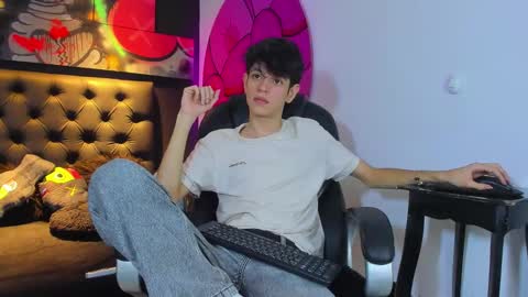 KLAUS online show from October 2025 06:58:02 AM